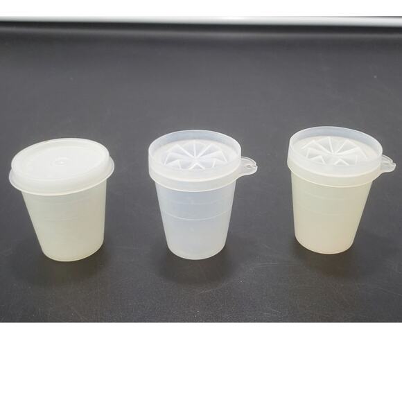 VTG Tupperware Mini Midget 2 oz, Set of 3 w/1 lid & 2 Jel-ette Mini Seals - Picture 1 of 5